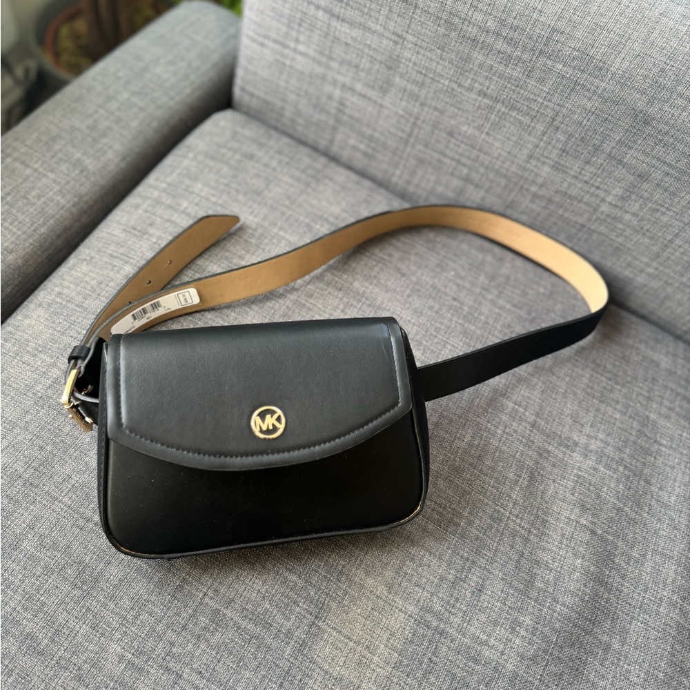 Michael Kors belt bag NWT. L XL